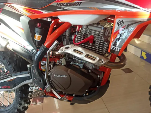 Мотоцикл Regulmoto Holeshot Мотоцикл Regulmoto Holeshot