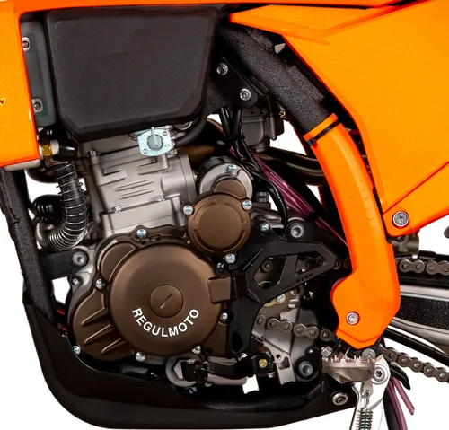 Мотоцикл Regulmoto SIX DAYS с ПТС Мотоцикл Regulmoto SIX DAYS с ПТС
